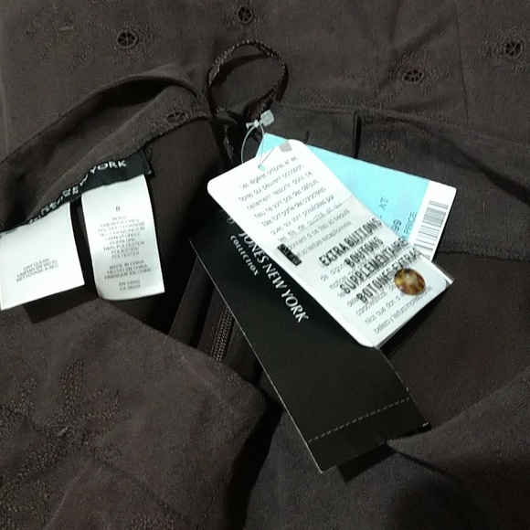 Beautiful Jones New York brown eyelet skirt, 8 - Picture 7 of 7